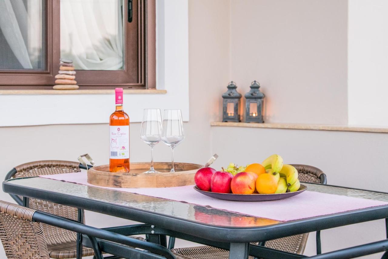Kyma Luxury Studio Anevato Kültér fotó